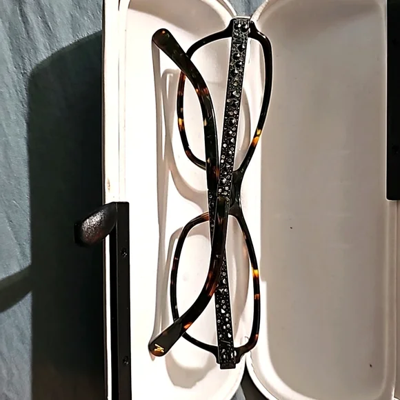 Guess Turtle Shell frames - Picture 7 of 7